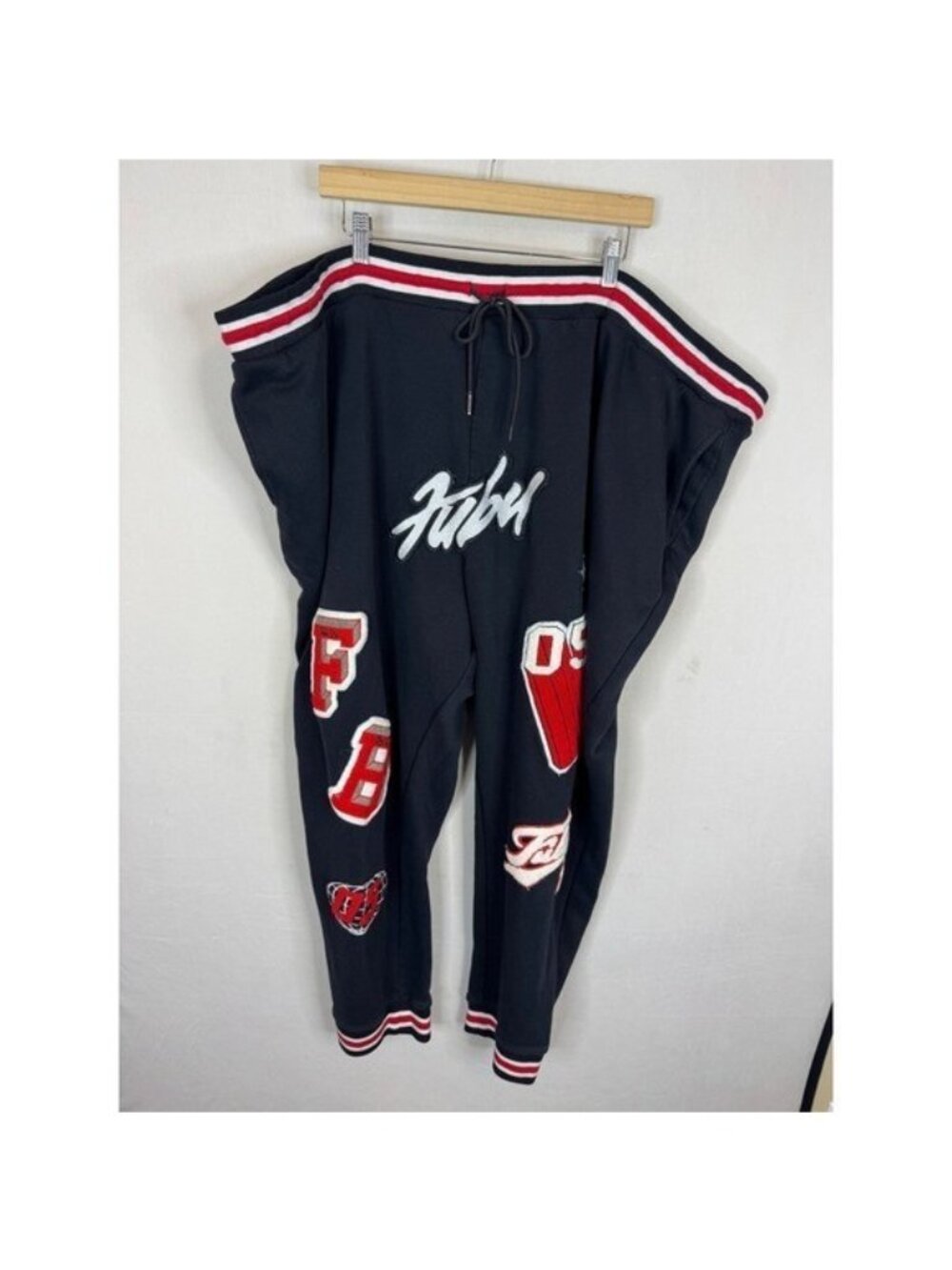 FUBU Mens Black Varsity Patch Joggers Sweatpants 6X  Hip Hop Streetwear